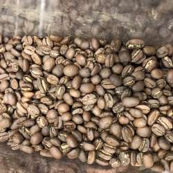 Café BIO équitable torréfié localement en grains VRAC (100 GR)